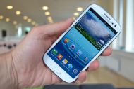 Samsung-Galaxy-S-III-01.jpg