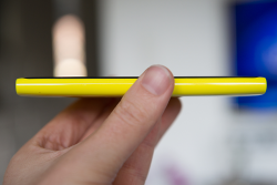 Nokia-Lumia-920-02.jpg