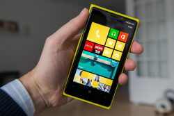 Nokia-Lumia-920-09.jpg
