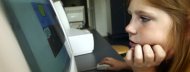 Skole_pige_mus_top