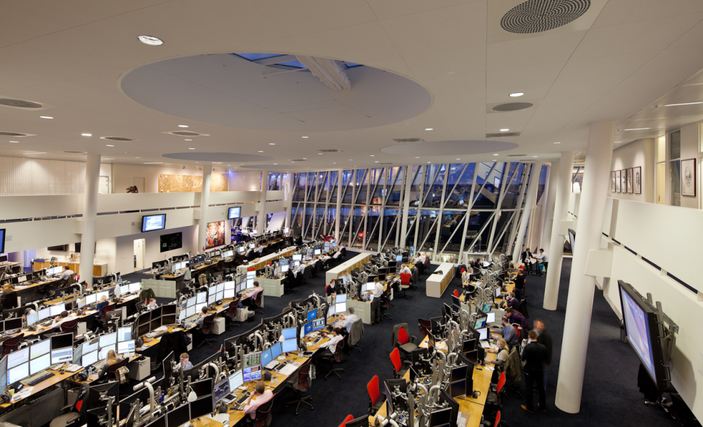 Pa Besog I Saxo Bank 800 Internationale It Folk Og Benhard