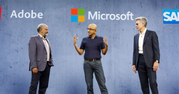 Microsoft-boss klar til at give kunderne kontrollen over deres data ...