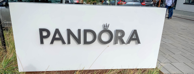 Pandora indgår med ny it-leverandør og opsiger NNIT: Bliver dyreste kontrakt i Pandoras nye it-landskab - Computerworld