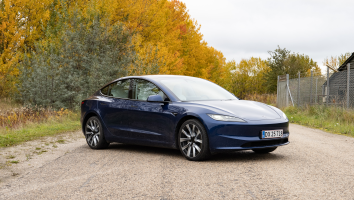 Tesla 95d deals