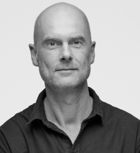 Signifly har pr. 1. august 2025 ansat Morten Eskildsen som UX Lead. Han skal især beskæftige sig med styrke bureauets kompetencer inden for UX og digital strategi i konsulentteamet og arbejde på tværs af alle afdelinger. Han kommer fra en stilling som CDO, UX & Digital Strategy Consultant hos Zupa.