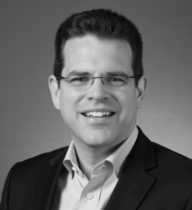 Alexander Hoffmann, SVP, Technology & IT hos GlobalConnect, er pr. 1. maj 2026 forfremmet til EVP, Tech, IT & Security. Han skal fremover især beskæftige sig med at lede den fortsatte udvikling af en mere integreret og software-drevet infrastrukturplatform.