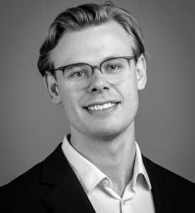 EG Danmark A/S har pr. 17. august 2026 ansat Michael Banegas Madsen, 32 år,  som Senior Account Executive. Han skal især beskæftige sig med Ansvar for nysalg og vækst af eksisterende kunder, samt opbygning af kunderelationer på tværs af Jylland og Fyn. Han kommer fra en stilling som Senior Talent Attraction Specialist hos Danske Commodities A/S. Han er uddannet Kandidat i Corporate Communication fra Aarhus BSS. Han har tidligere beskæftiget sig med 6 års erfaring med rekruttering af tech-profiler i bl.a. Danske Commodities.