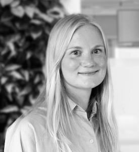 Sophie Dalsgaard Myhrmann, er pr. 1. september 2026 ansat hos Elbek & Vejrup A/S som Project Manager i Logistik & Produktion. Hun skal især beskæftige sig med projektledelse indenfor logistik og produktion. Hun er nyuddannet cand.it, i IT, kommunikation og Organisation fra Aarhus Univeristet.