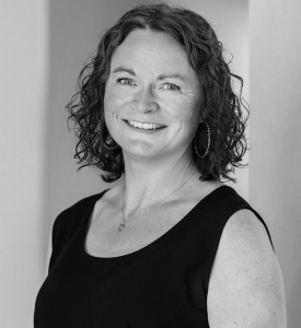 Softwarevirksomheden Idura, som udvikler løsninger til digital identifikation og autentifikation, har pr. 1. september 2026 ansat Maria Juliane Friedrichsen, 47 år,  som Office Manager. Hun skal især beskæftige sig med at holde overblik og sikre, at alt på kontoret kører, som det skal. Hun kommer fra en stilling som Office Manager hos Kontorhotellet H2M. Hun er uddannet professionsbachelor i ernæring og sundhed og har en korrekturlæseruddannelse. Hun har tidligere beskæftiget sig med korrekturlæsning og den daglige drift af kontorer.