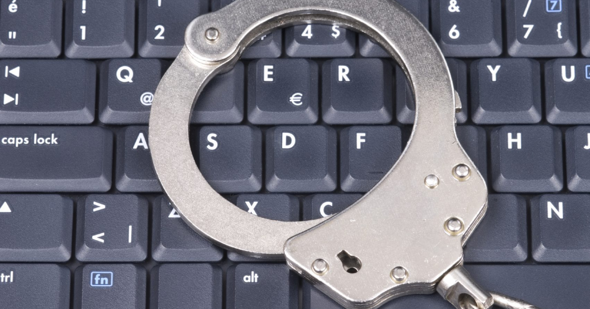Cyberprofil rådgav virksomheder om ransomware - nu er han selv anholdt ...